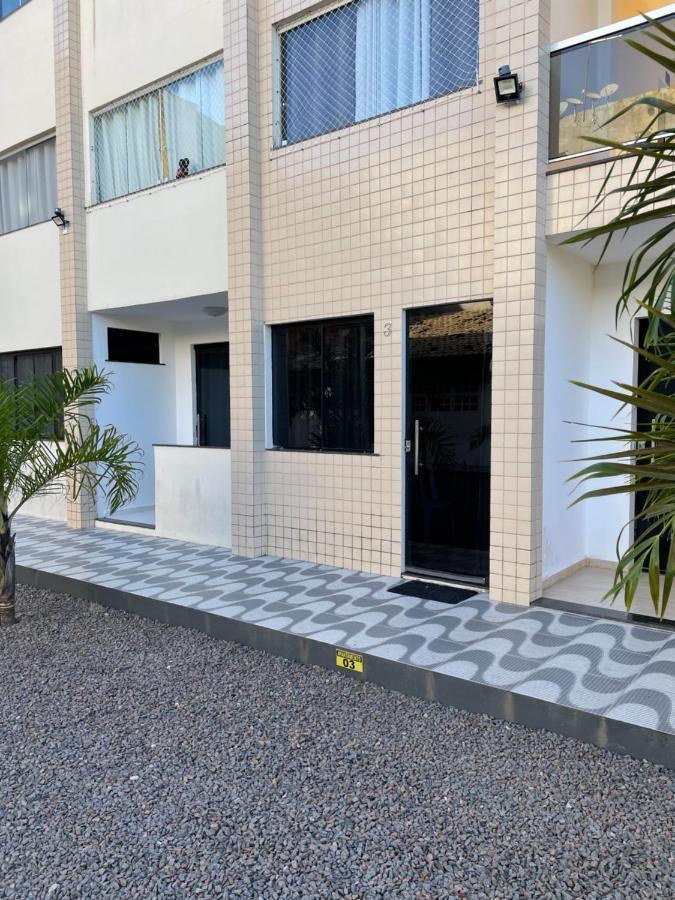 Apartamento Na Praia De Гуаибим Экстерьер фото